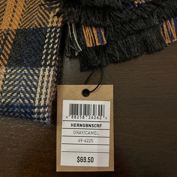 Johnston and Murphy scarf - Picture 4 of 4